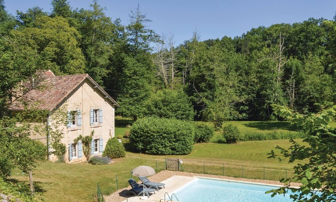 Mouleydier House | 4 bedroom lovely home in Mouleydier