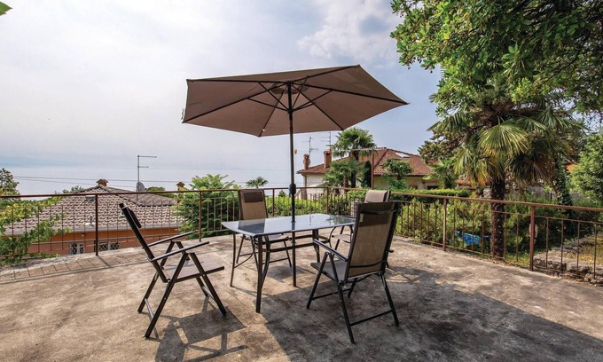 Volosko House | 4 bedroom pet friendly home in Volosko