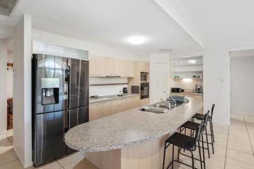 Parkinson House | 4 Bedroom Spacious Cozy Family Retreat Parkinson