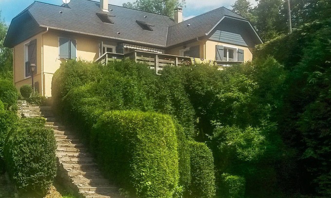 Castet House | 4 bedroom stunning home in Louvie-Juzon