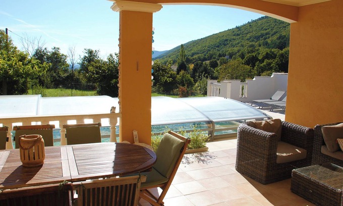 Saumane House | 4-bedroom villa with covered swimming pool, countryside views