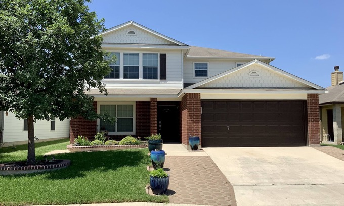 Wetmore House | 4 Bedroom with Downstairs Bedroom and Full Bath