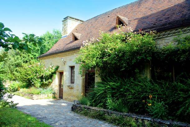Saint-Cybranet House | 4 bedrooms house with shared pool and furnished garden at Saint-Cybranet