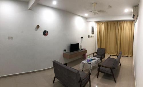 Kampung Kelang Sagu House | 4 Bedrooms Semi D Homestay by Mr Homestay