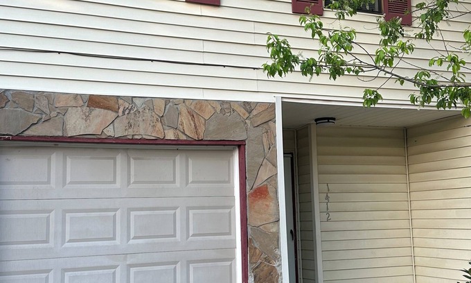 Riverdale House | 4 Beds, King Included house with AC, WiFi in awesome Atlanta near airport!