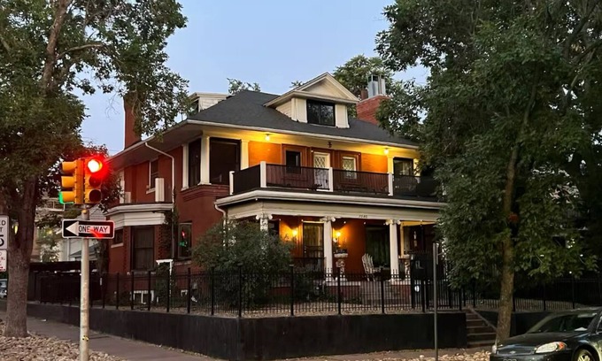 Capitol Hill House | 4 BR, Luxurious-Gem/Mansion in Heart of Denver