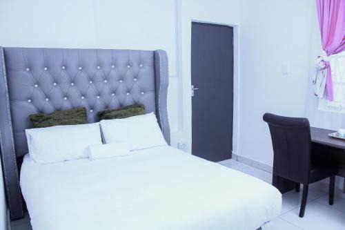 Port Elizabeth House | 4 Callington Guest house