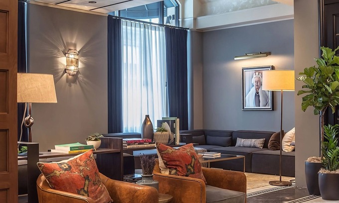 Downtown Portland Hotel | 4 Classy Units on Dossier Portland Art Museum! Valet Parking, Pets Allowed