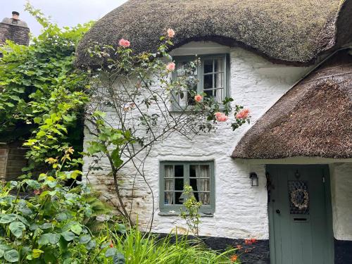 Ringmore House | 4 Cumberland Cottages