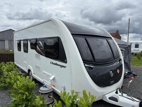 Durham House | 4 Guests - Pet Friendly - Durham Caravan Retreat