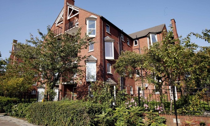 Belfast Central District Apartment | 4* Lagan View π Beautiful views & perfect location for sightseeing in the city.