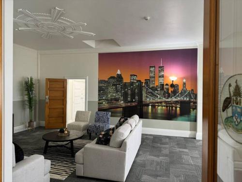 Hastings Apartment | 4 large bedroom Apartment in the City
