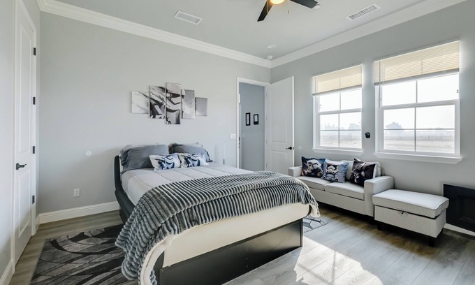 Madera Apartment | 4 Mi to Downtown Madera: Cozy Studio Apartment
