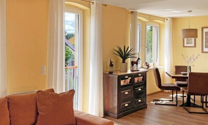 Rathmannsdorf Apartment | 4 P.-fewo "bergkristall" im Landhaus Porschdorf