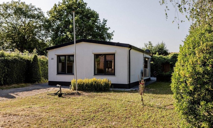 Baarland House | 4-person family bungalow on a holiday park near the sea in Baarland