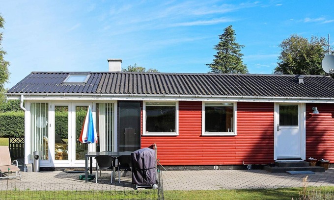 Egense House | 4 person holiday home in Storvorde