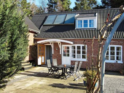 Langedeby Apartment | 4 person holiday home in Nexø-By Traum
