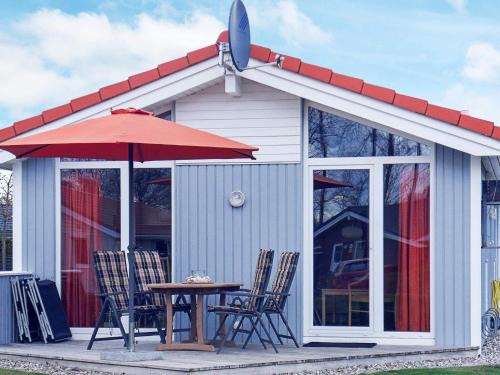 Lensterstrand House | 4 person holiday home in GROEMITZ
