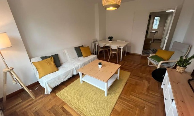 Quartier Exposition-Bajatiere Apartment | 4 personnes - ambiance cosy - proche universités