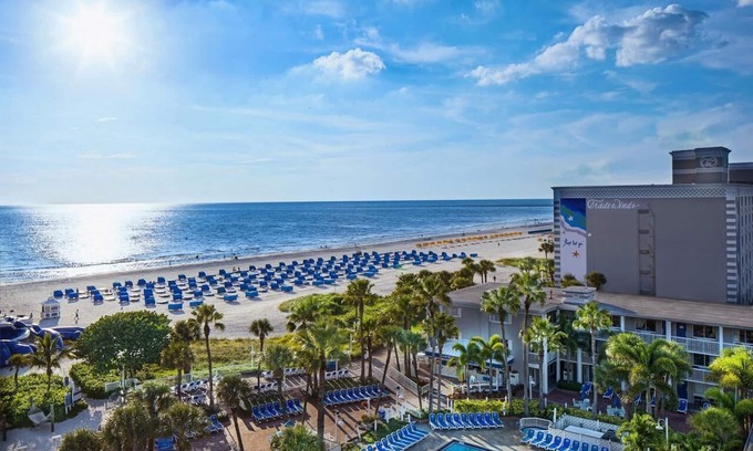St. Pete Beach Hotel | 4 Standard Hotel Room at Island Grand at TradeWinds, Parking & Onsite Pool!