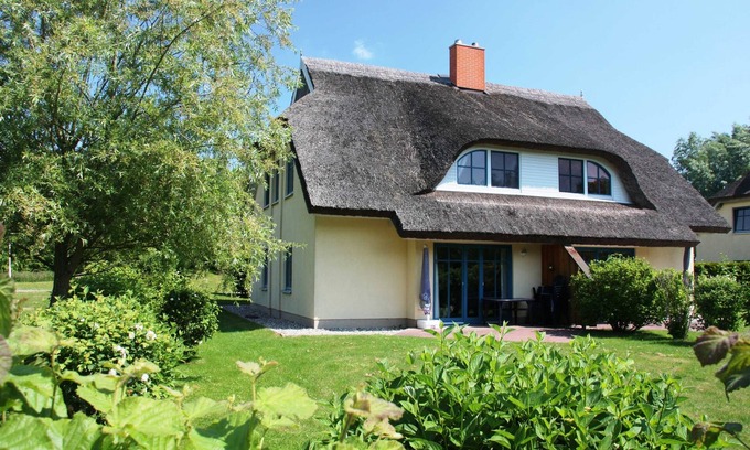 Puddemin House | 4 star thatched roof house Hasel 1 with sauna, fireplace, WLAN - DHH Hasel 1