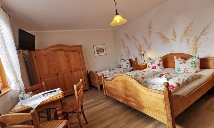 Middelhagen Cottage | 4 - "Up'n Hoff"