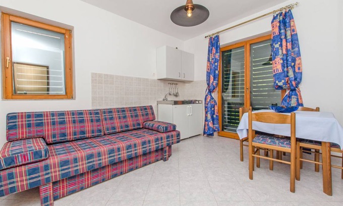 Stankovici Apartment | 40 m² Apartment ∙ 1 bedroom ∙ 4 guests