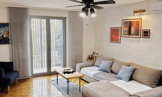 Zambratija Apartment | !40% OFF in September!/Roomy apartment near the sandy beach