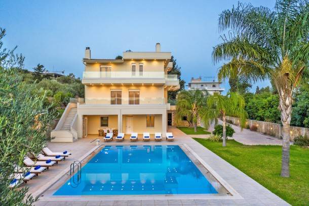 Souda Villa | 400 m² Villa ∙ 7 bedrooms ∙ 14 guests