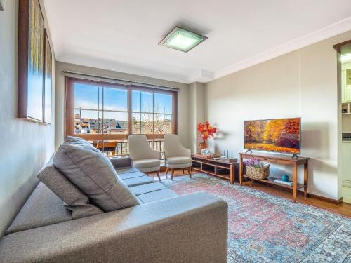 Gramado City Centre Apartment | 400 metros, Rua Coberta Centro - Villa Di Pietro 305