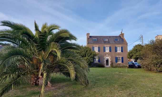 Plouguerneau Ski Chalet | 400m from the beach, charming house for 7