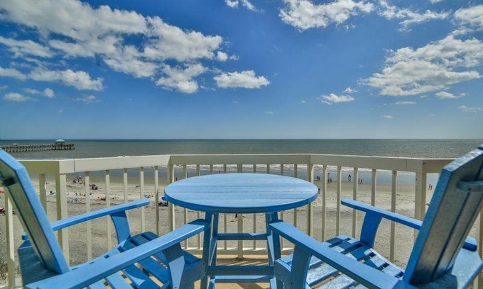 Sunset Point House | 411 COV-Penthouse View