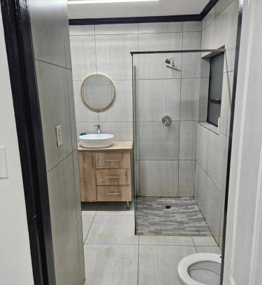 Emalahleni House | 43 Home apartment