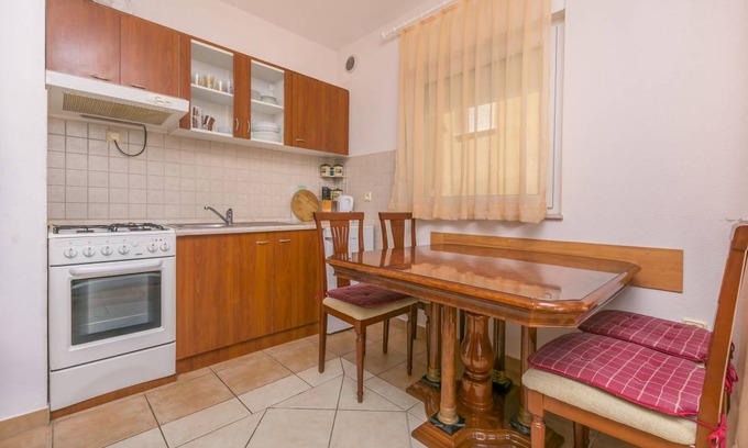 Rogoznica Apartment | 43 m² Apartment ∙ 2 bedrooms ∙ 4 guests