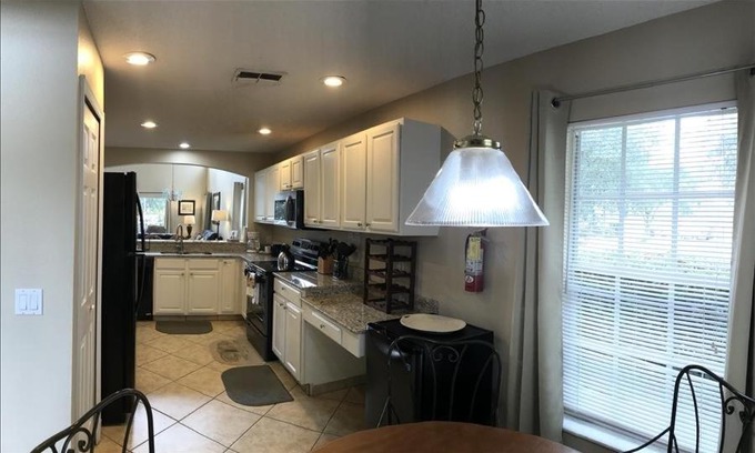 Westridge House | 44 Buckingham House