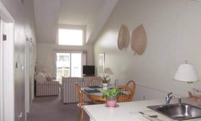Sea Isle City Condo | 4400 Pleasure Avenue Unit 303