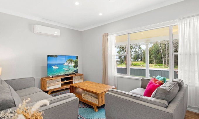 Lemon Tree Passage House | 45 Cook Parade - Beautiful Tranquil Paradise