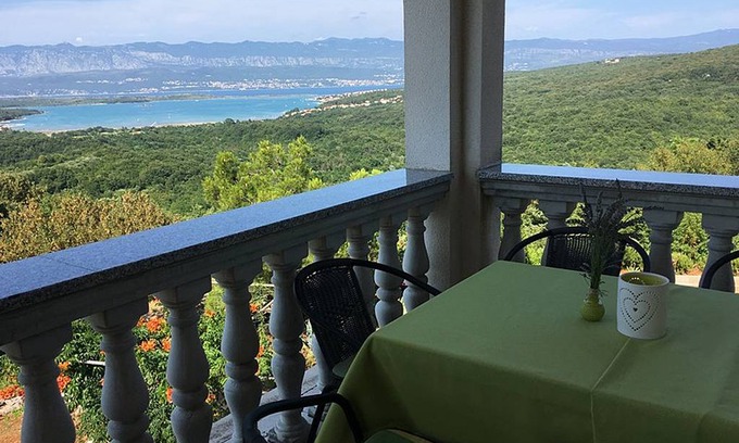 Tribulje Apartment | 45 m² Apartment ∙ 2 bedrooms ∙ 5 guests