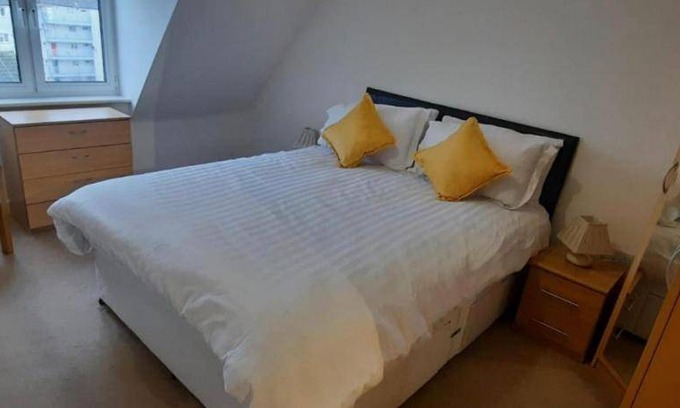 Northampton Apartment | 45 m² Apartment ∙ 1 bedroom ∙ 2 guests