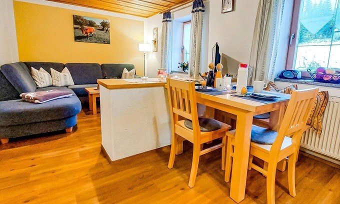 Eggersberg Apartment | 45sqm vacation apartment for up to 3 people on a farm