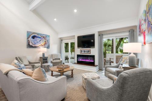 West Beach House | 46 Crested Flycatcher by Akers Ellis Rentals