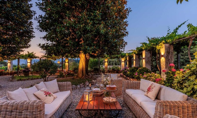 Vorno Villa | 460 m² Villa ∙ 5 bedrooms ∙ 10 guests