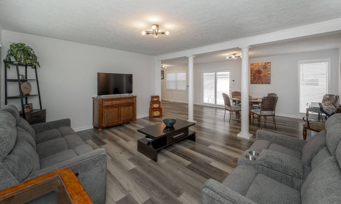 Mount Vernon House | 4Bed,3Bth Windrock Haven With Long Term Indirect Trail Access ATV Bike Adventure