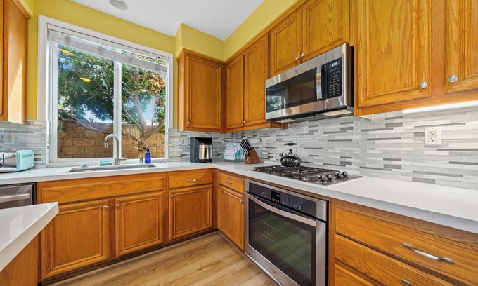 Fullerton House | 4bedrooms with 2 living rooms near Disneyland