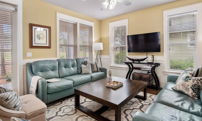 Laurel Grove House | 4BR Beach Cottage w/TWO (2) 6-SEAT GOLF CARTS! Golf Course Views, Pool, Tram