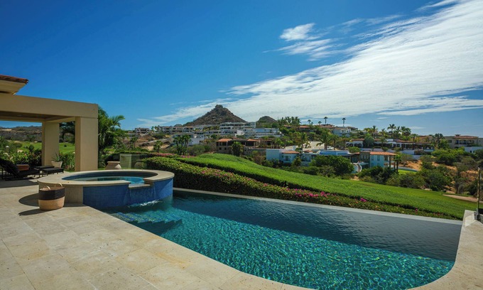 Buzzards Villa | 4BR Luxury Villa and Beach Club Access