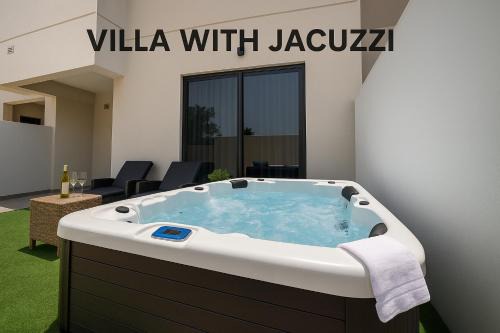 Abu Dhabi House | 4br Luxury Villa Yas Island Near F1