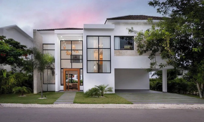 Punta Cana Village Villa | 4BR Villa Palma Areca with private Pool