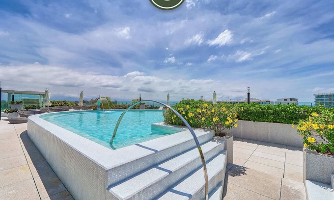Flamingos Villa | 4BR Villa with Patio and Jacuzzi in Nuevo Vallarta