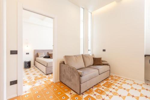 Zona Solari Apartment | 4FO6 Navigli-Duomo -Yellow Chic Apartment -